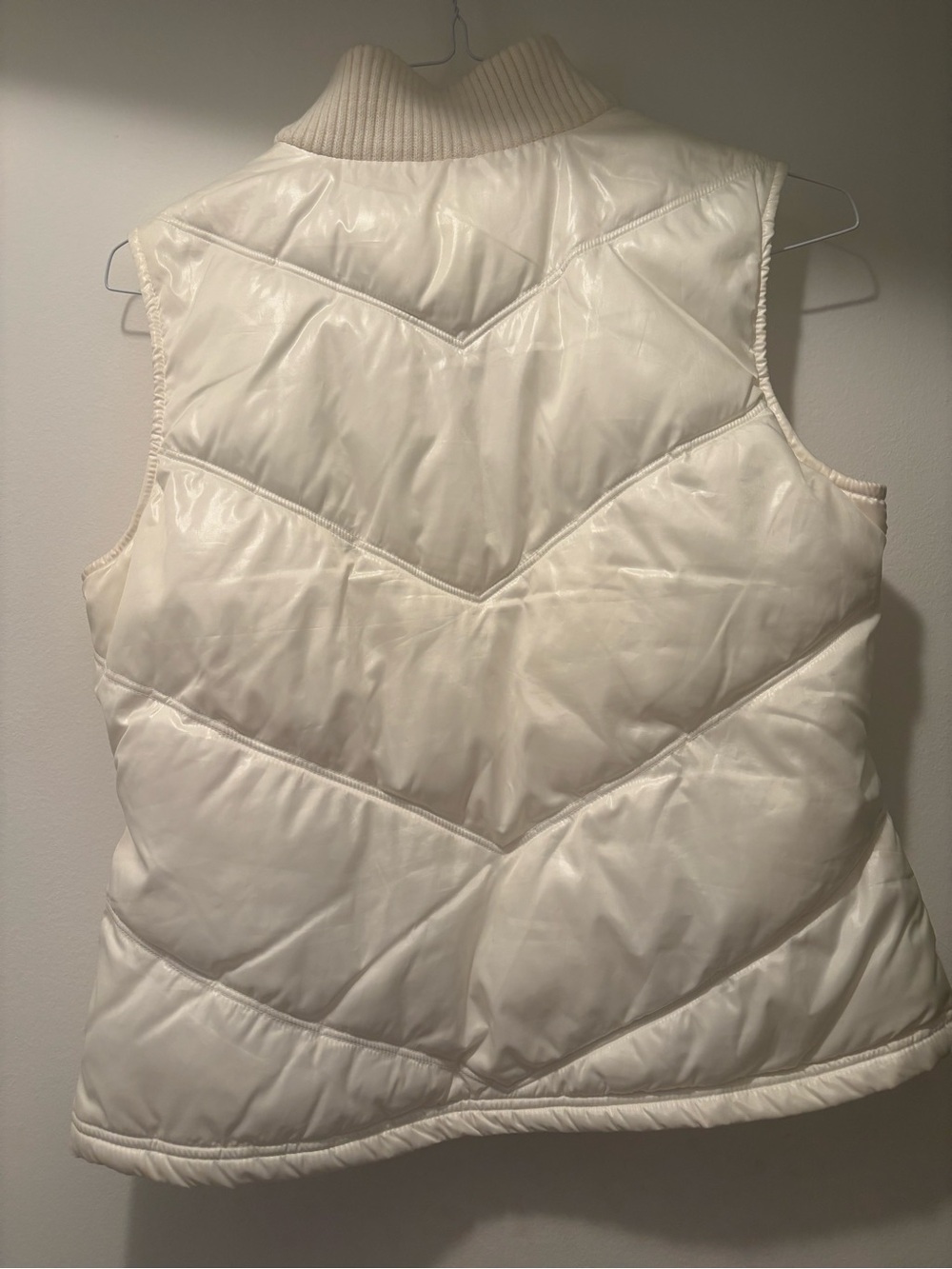 Women’s Quilted Sleeveless Puffer Vest - Ivory